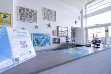 Pensionat Hostel Neon Tenerife