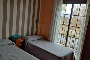 Pensão Hostal Monteolivos