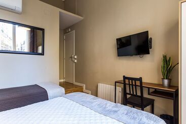 Пансион El Born Guest House By Casa Consell