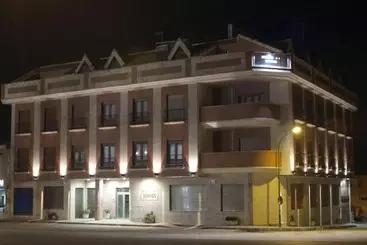 ペンション Hostal Jijones