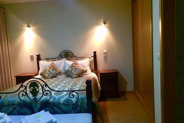 پانسیون Altitude Alojamento E Restauração