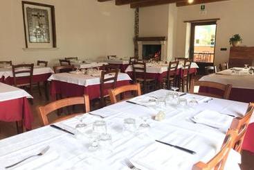 Hotell Agriturismo L'ulivo