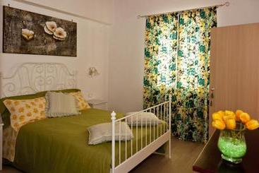 بنسيون Tana Dell'orso