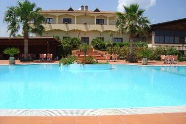 ホテル Tenuta Colle Degli Ulivi