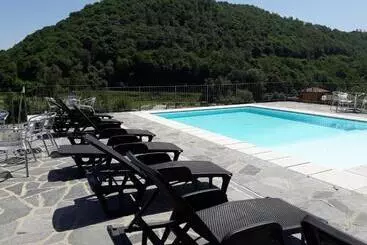 ホテル Agriturismo La Miniera