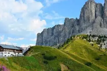 ユースホステル Rifugio Frara