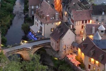 מלון דירות Les Maisons Du Pont   Charme & Caractère