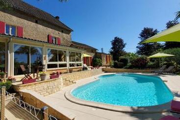 פנסיון Domaine De La Dame Blanche