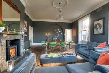 Bed and Breakfast Eithinog Hall