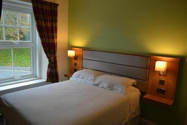 ユースホステル Oak Tree Inn