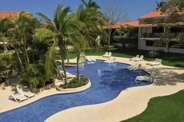 Hotel Coronado Luxury Club & Suites