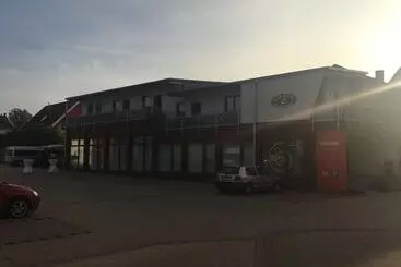 Majatalo Boardinghouse Alte Bank