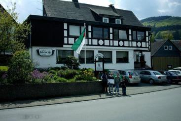 膳宿费 Gasthof Haus Hubertus