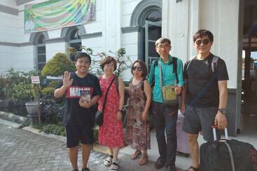 بنسيون Colorbox House