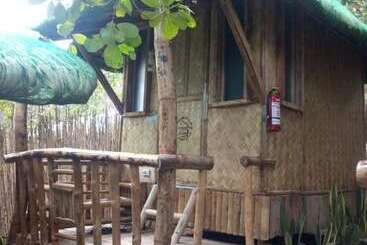Vandrarhem Bahay Kawayan Backpackers Inn