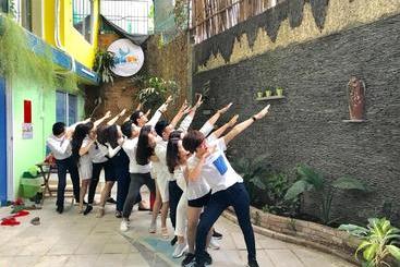 هتل کپسول Win Win Hostel