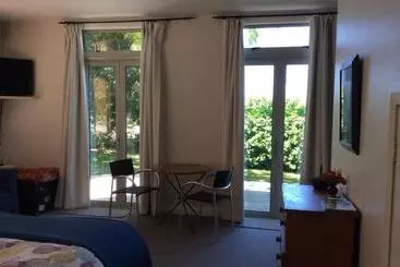 پانسیون Korohi Vineyard Bnb
