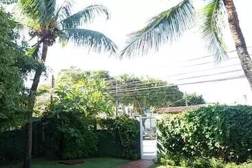 ペンション Pousada Bartrô