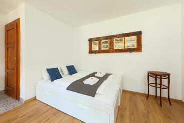 Pensjonat Arácsi Vendégház