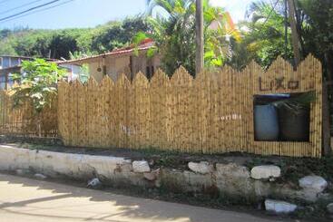 Pension Nova Pousada Golfinho