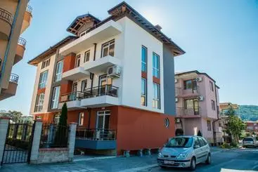 Pensió Guest House Sg Brothers
