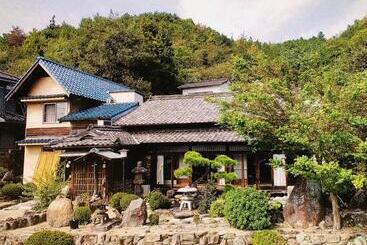 פנסיון Guest House Toranjyo Lit