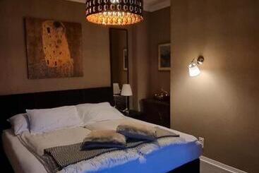 ユースホステル Boutique Centrale