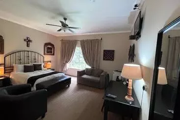 Pension  Big Tree Midrand