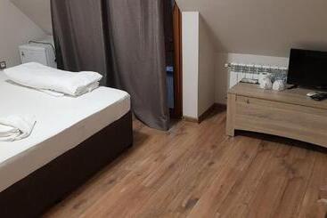 پانسیون Guest House Beglik Tash