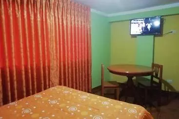 پانسیون Residencial Norandes