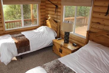 Otel Sevier River Ranch & Cattle Company