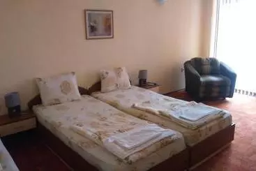 Pension  Guest House Pri Valyo