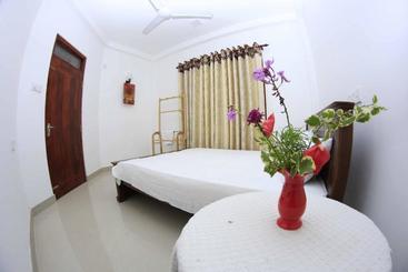 Pensió Hansi Resort Mirissa