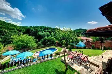 Pensione House Maya