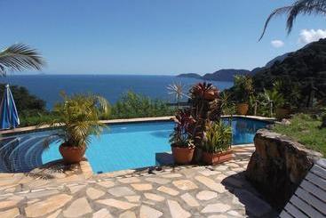 پانسیون Vila Lia