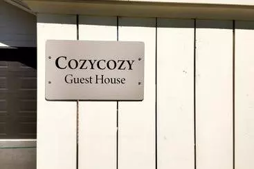 ペンション Cozy Cozy Guest House