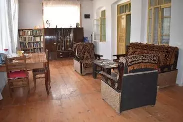 پانسیون Guest House Ketevan Niguriani