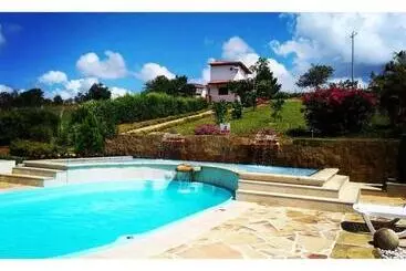 Pension Aires Del Sauzalito