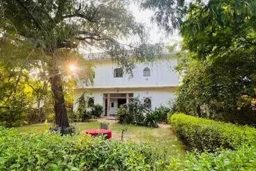 ペンション Kawa Guest House