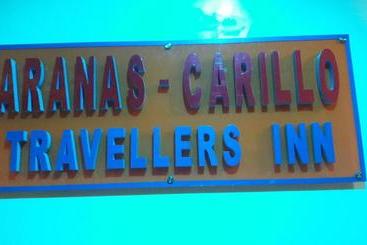 旅馆 Aranascarillo Travellers Inn