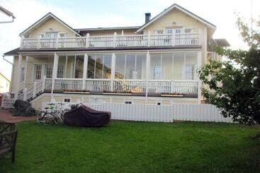 펜션 Turusensaha Guesthouse