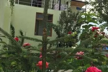 Majatalo Hasanovs Villa