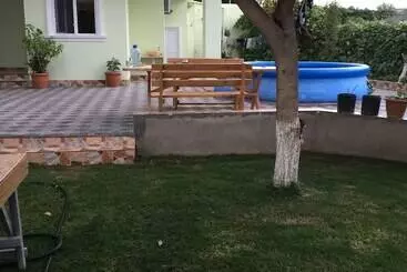 پانسیون Hasanovs Villa