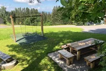 Retkeilymaja Hirschen Wald Gasthaus & Bäckerei