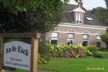 Pension (Hôtel basse catégorie) An De Esch