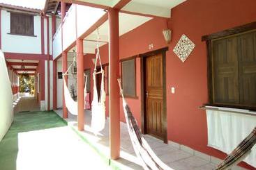 پانسیون Pousada Semente