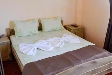 Pension  Edelvais Guest House