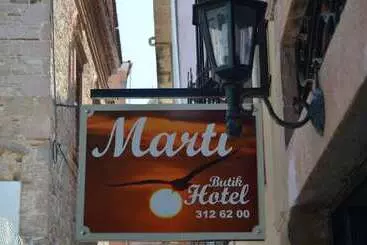 Pensión Martı