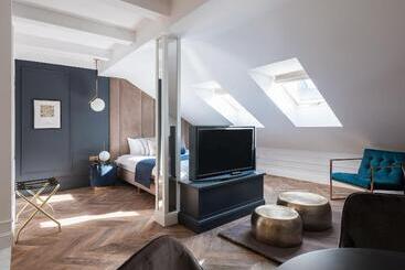 Huoneistohotelli Central Palace Loft Affair Collection