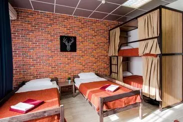 هتل Artist Hostel On Kazansky